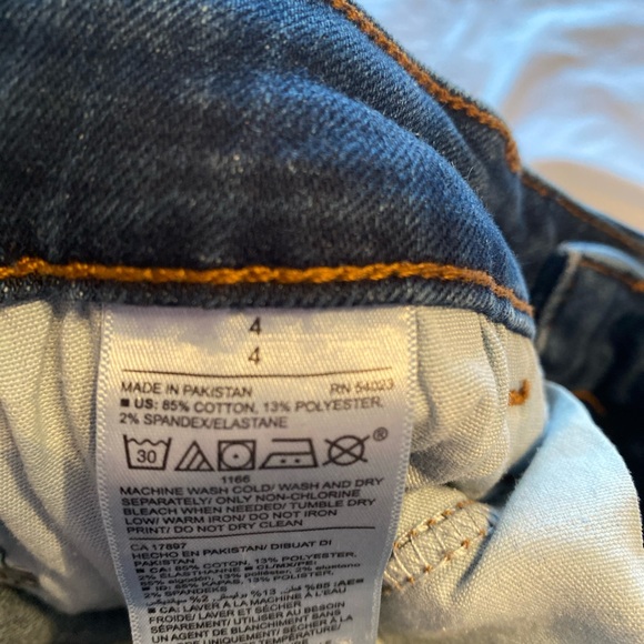🌵👖Old Navy Jeans 👖🌵 - Picture 4 of 4
